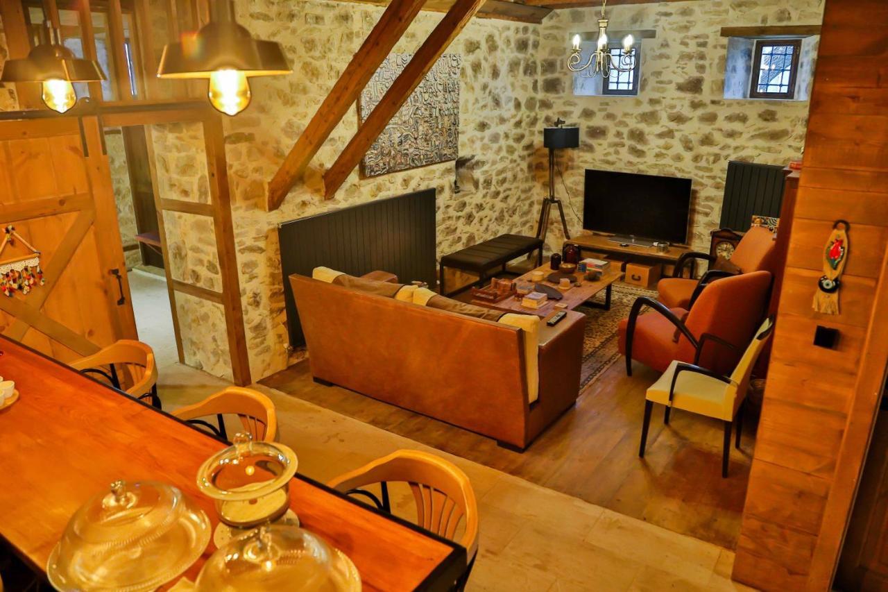 Karabuk  Konak Bindalli Bed & Breakfast エクステリア 写真