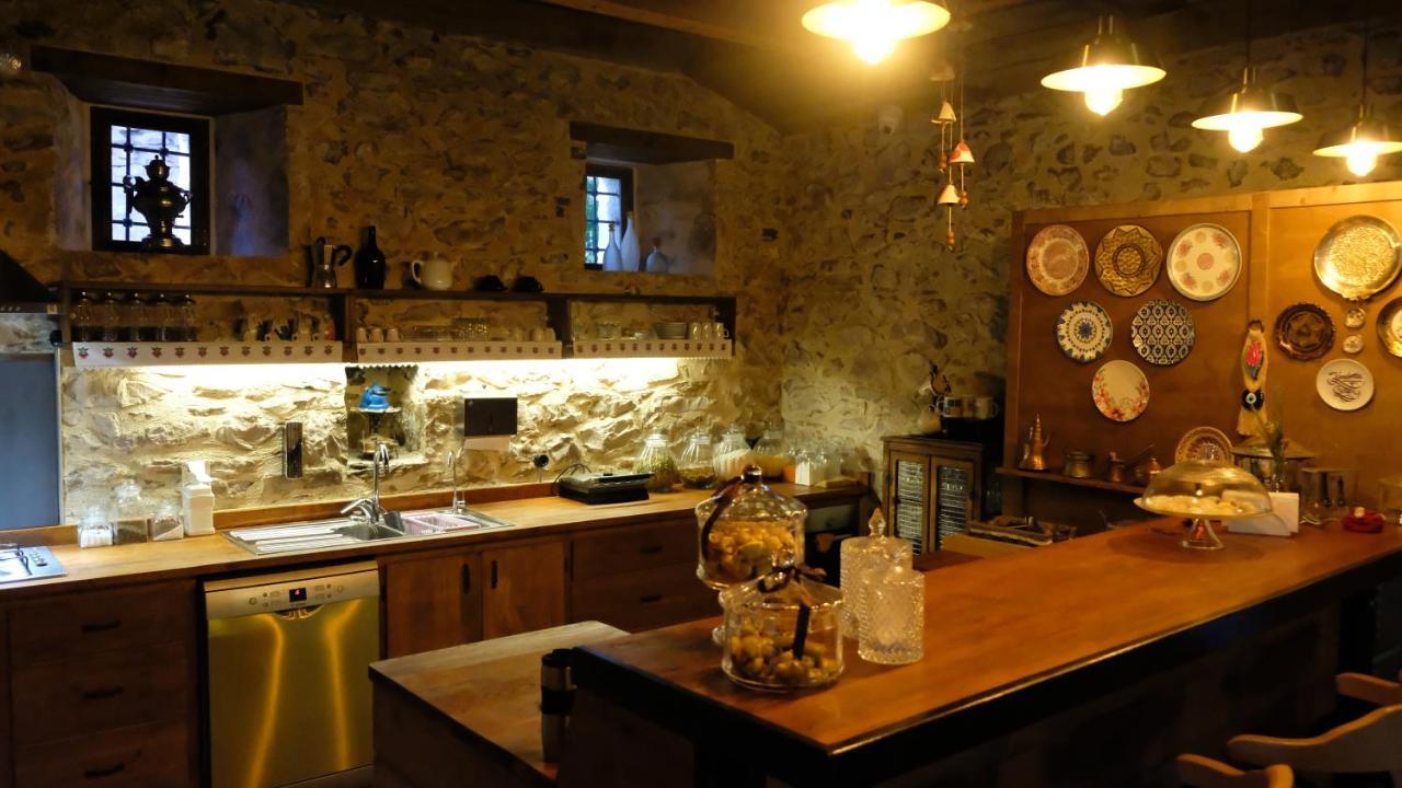 Karabuk  Konak Bindalli Bed & Breakfast エクステリア 写真